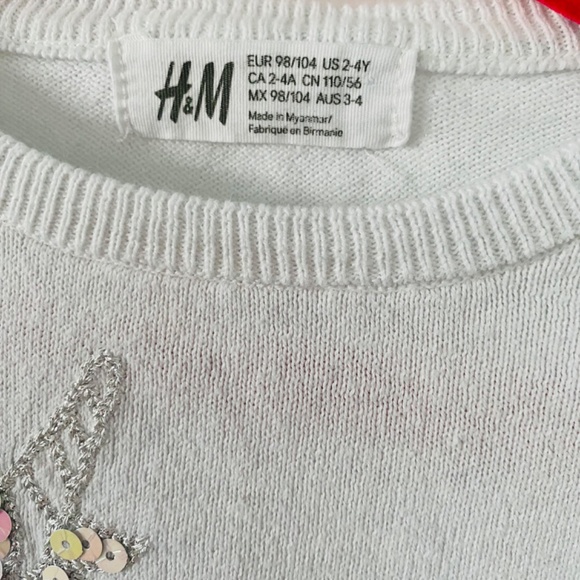 2T girl h&m sweater, white with silver unicorn sequins - Picture 5 of 5